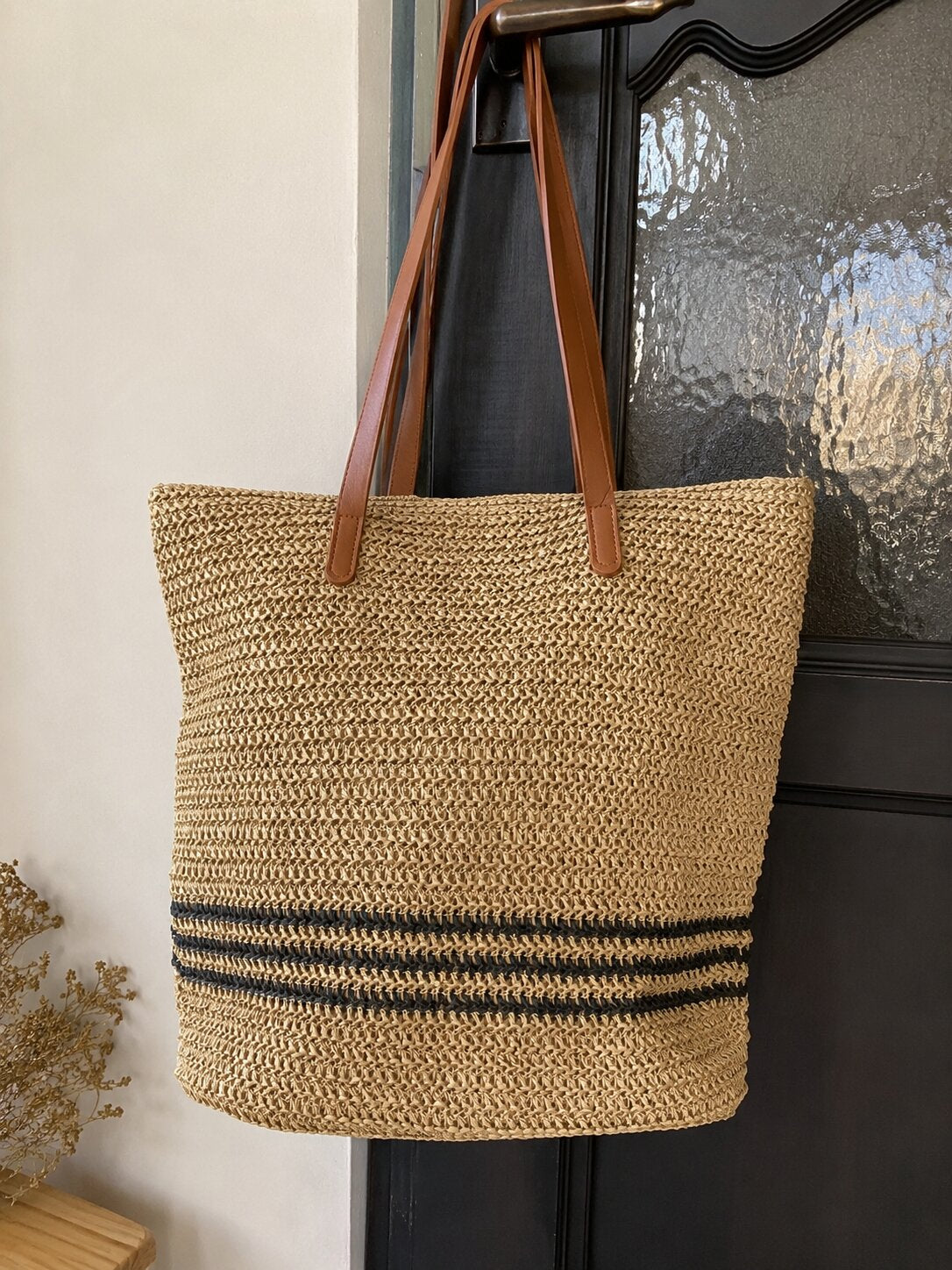 Nicole Tote