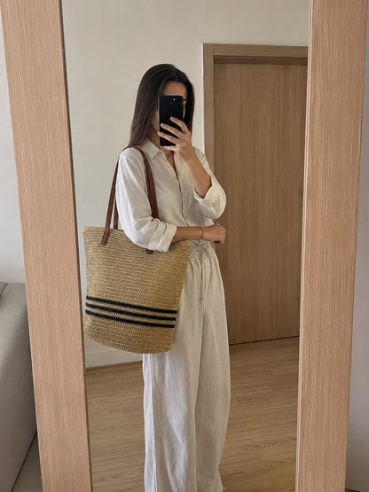 Nicole Tote